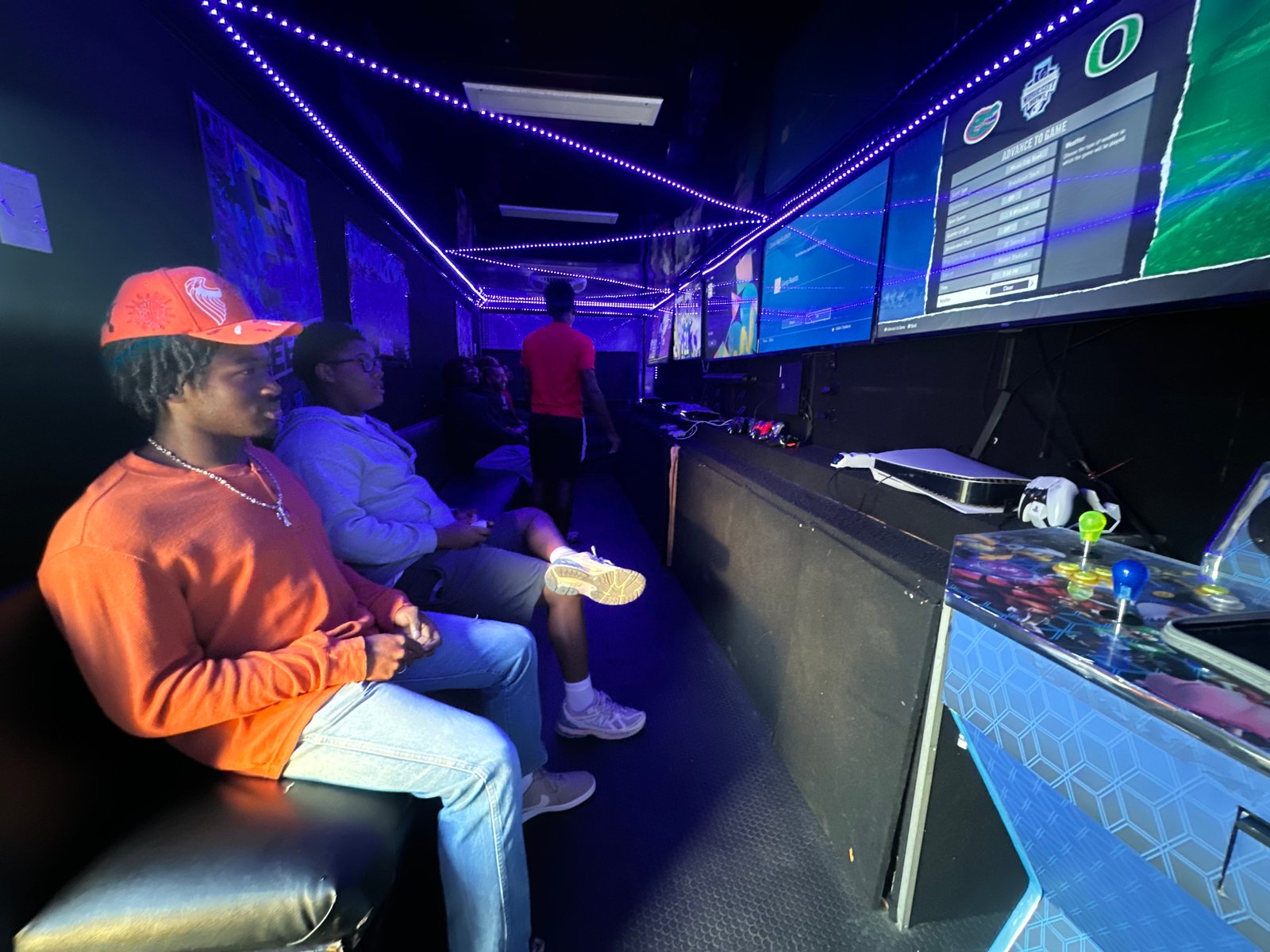 78191702271__93A0DF6A-DA4B-4D03-B985-77EB249910F2